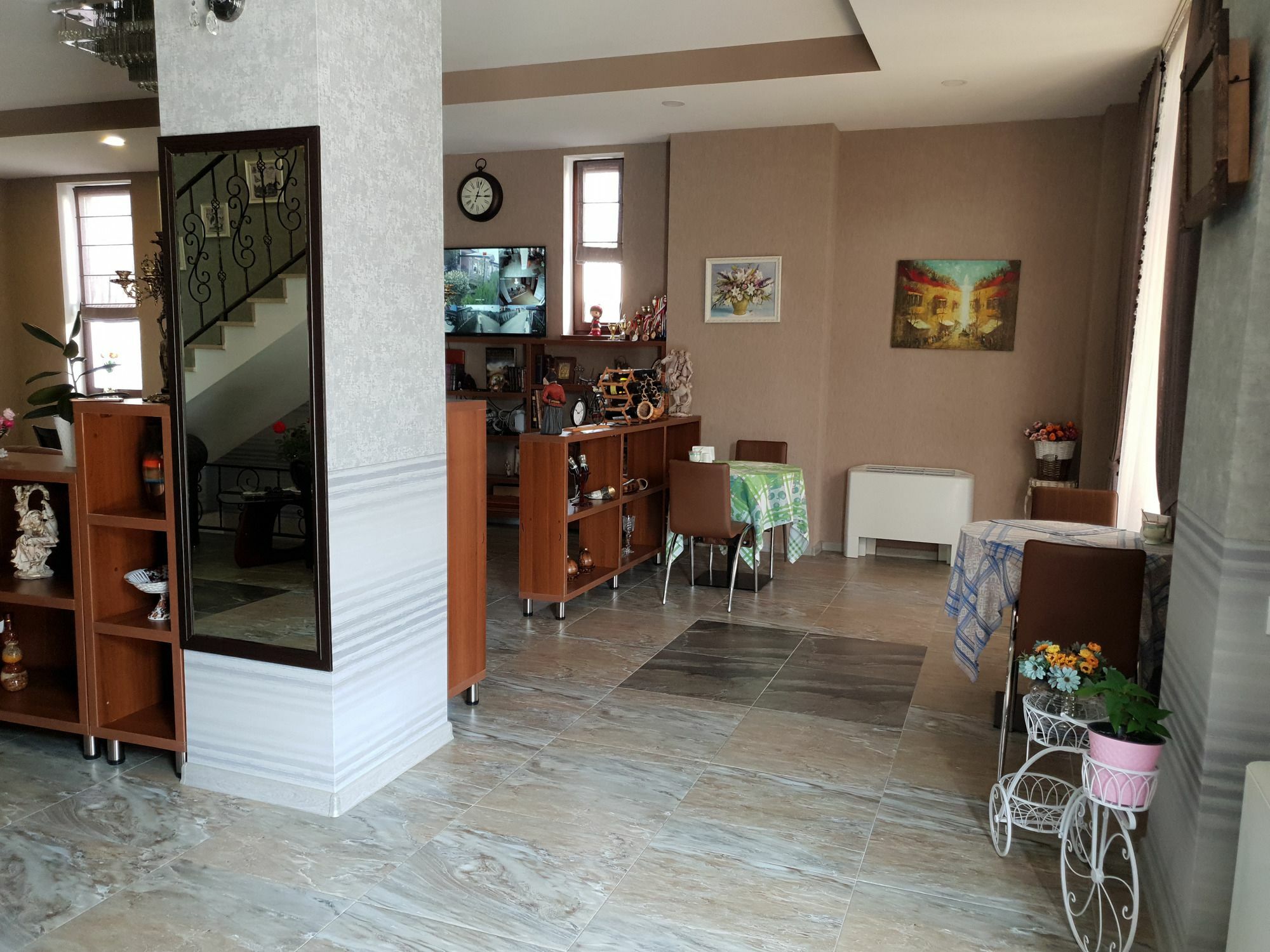 Hotel Salmer Tbilisi Buitenkant foto